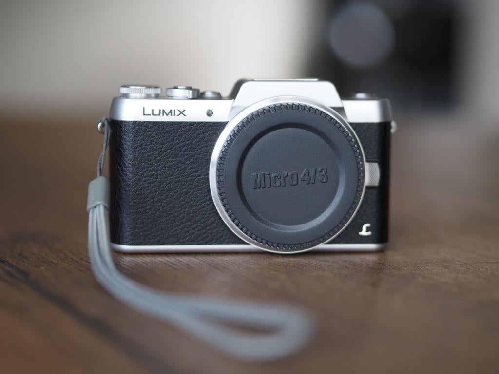 Panasonic Lumix GF7 MFT Mirrorless camera body compleet, Audio, Tv en Foto, Videocamera's Analoog, Overige soorten, Ophalen of Verzenden