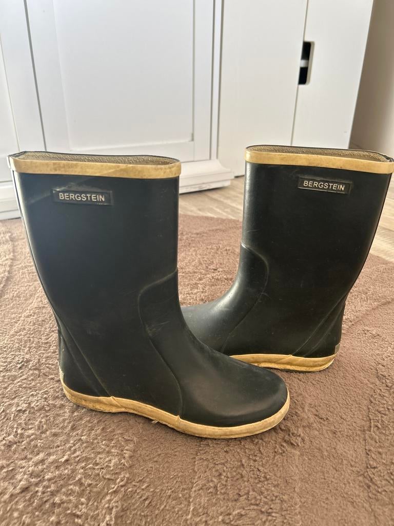 Bergstein regenlaarzen zwart maat 32, Kinderen en Baby's, Kinderkleding | Schoenen en Sokken, Ophalen of Verzenden, Gebruikt, Jongen of Meisje