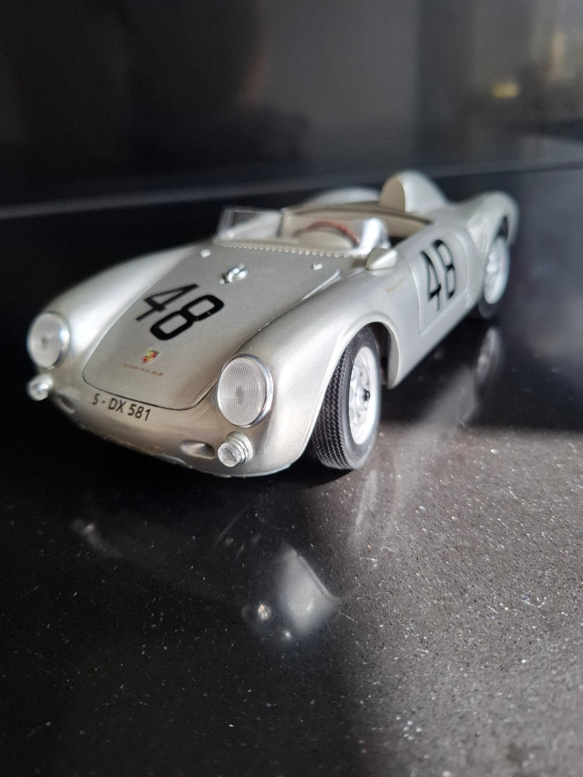 Maisto Porsche 550A Spyder nr. 48 - Schaal 1:18, Ophalen of Verzenden, Zo goed als nieuw, Maisto