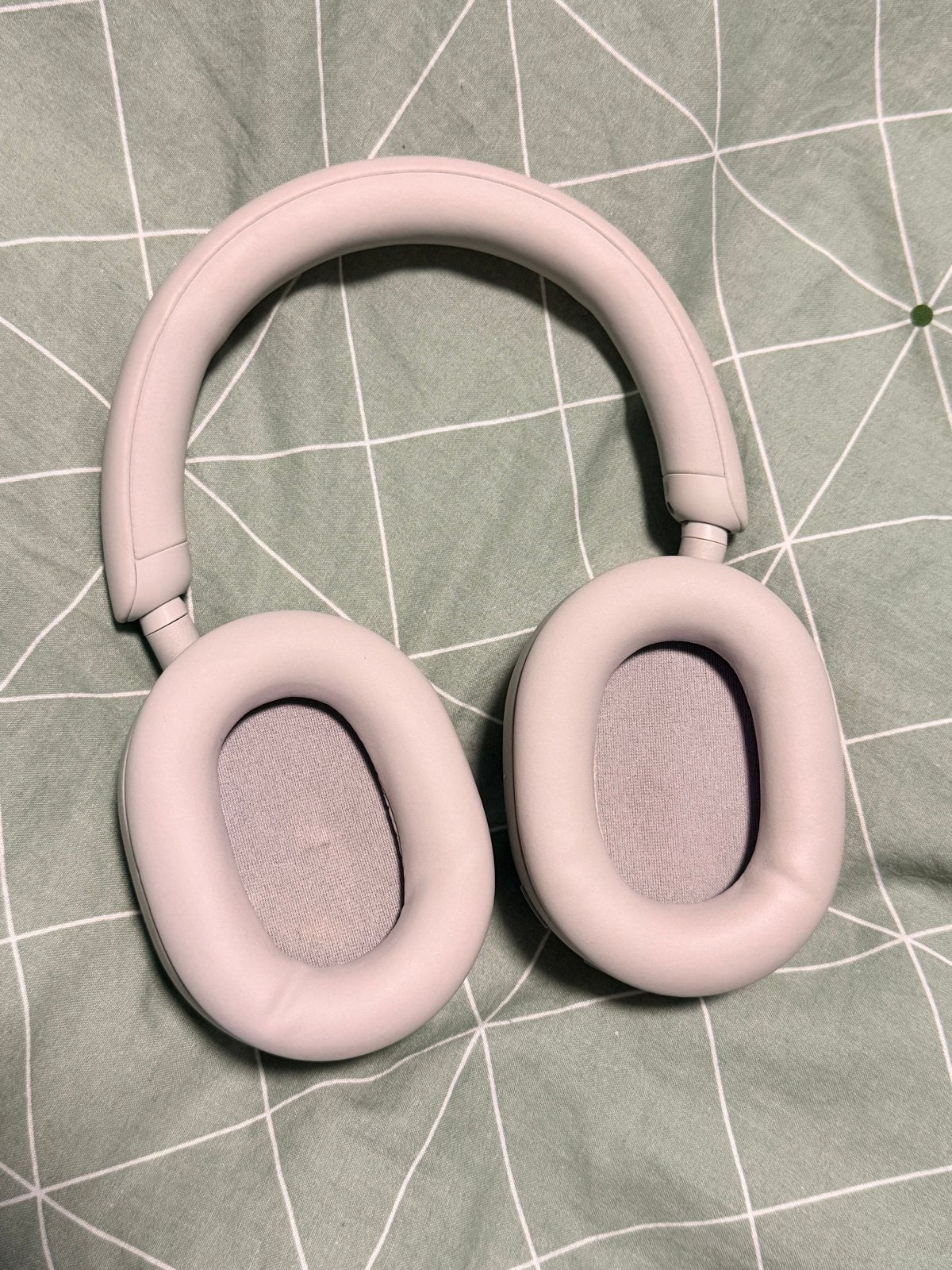Foto 4 van Sony WH-1000XM5 met Noise Cancelling