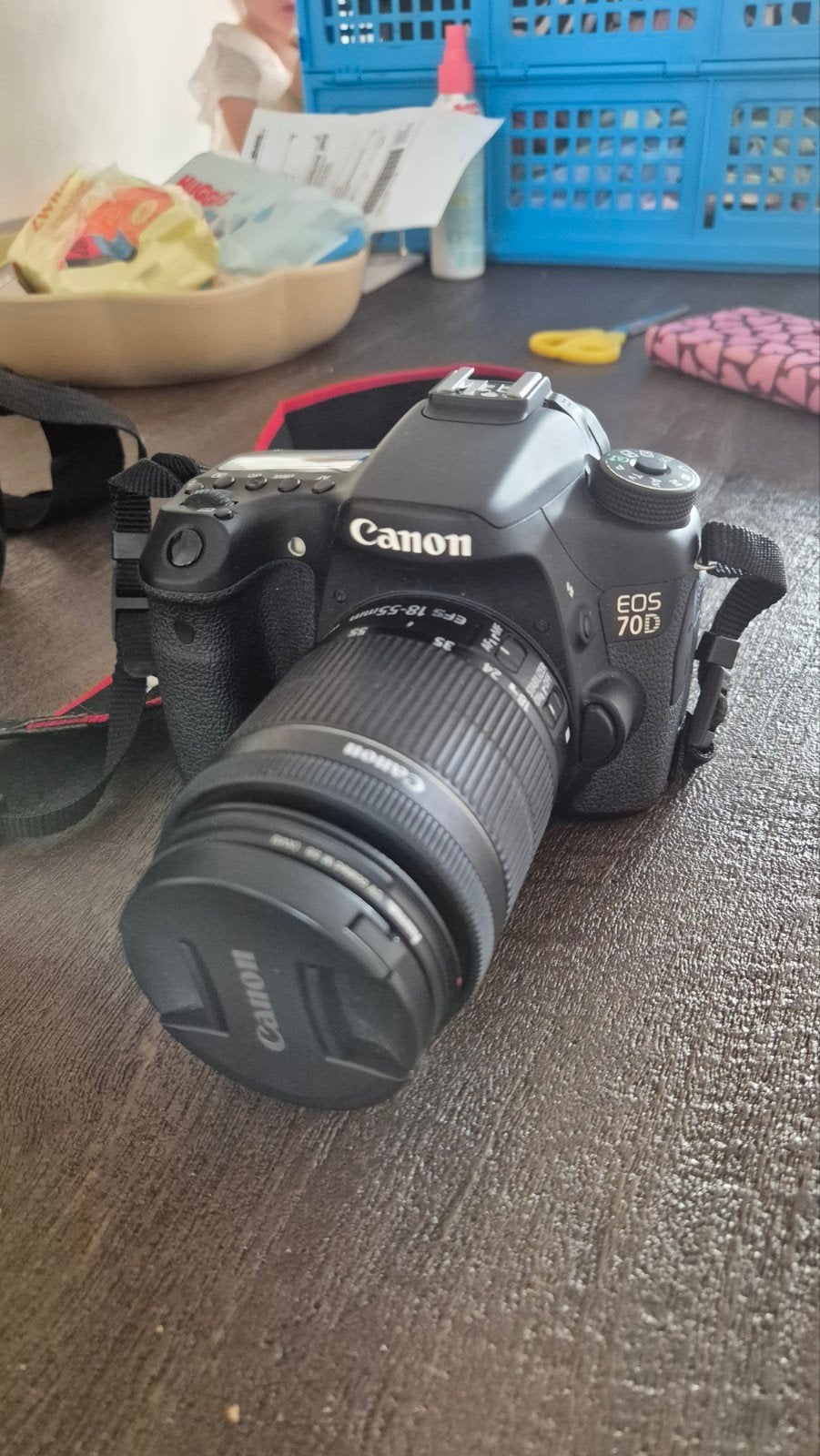 Canon EOS 70D + Canon 18-55mm IS + Sigma 70-300mm DG Macro, Ophalen, Gebruikt, Spiegelreflex, Canon