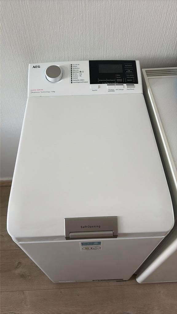 Nieuwe AEG wasmachine, Ophalen of Verzenden, Zo goed als nieuw, 1200 tot 1600 toeren, 85 tot 90 cm