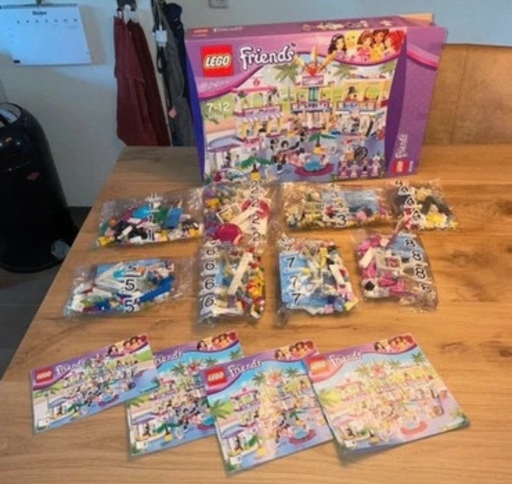 Heartlake winkelcentrum Lego Friends Compleet 41058 met doos, Lego, Friends, Ophalen of Verzenden, Zo goed als nieuw