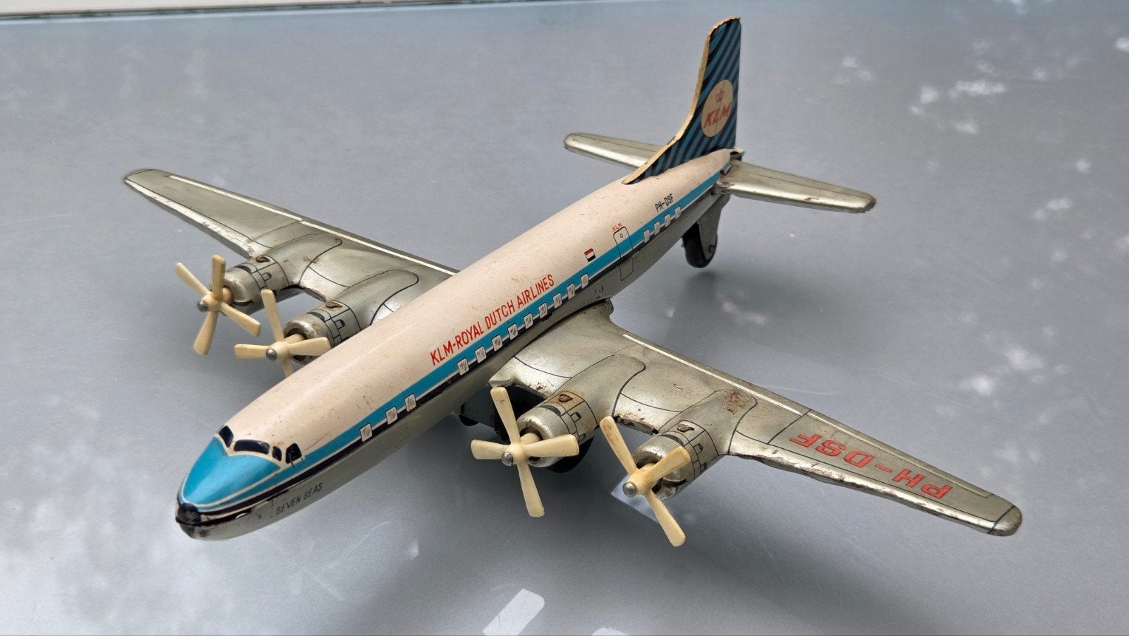 Daiya KLM model vliegtuig PH-DSF oud blikken speelgoed, Verzamelen, Gebruikt, Schaalmodel, Daiya, Ophalen of Verzenden
