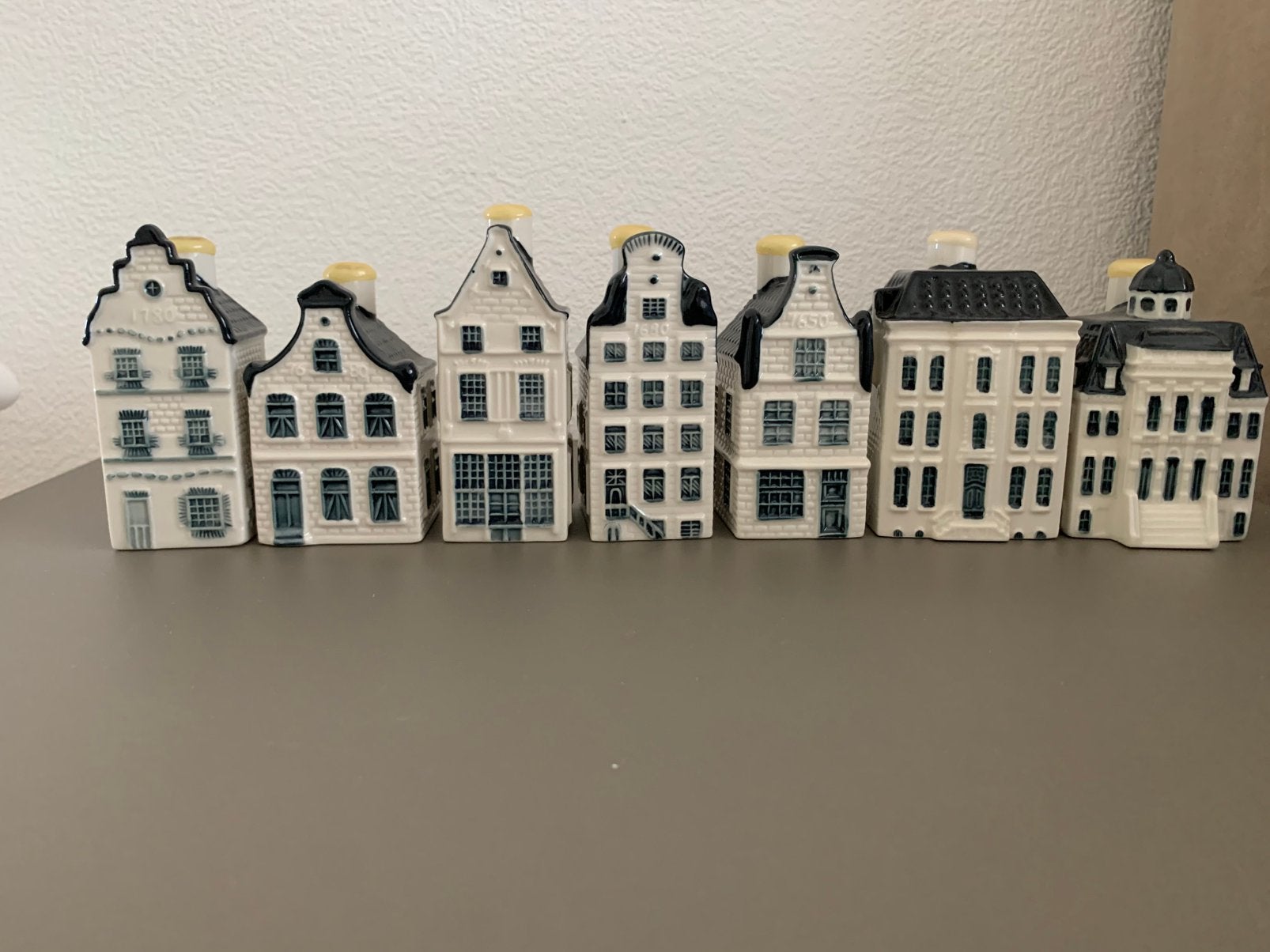 KLM huisjes 3/5/8/14/16/93/100, 1 t/m 20, Zo goed als nieuw, Nvt, Nvt
