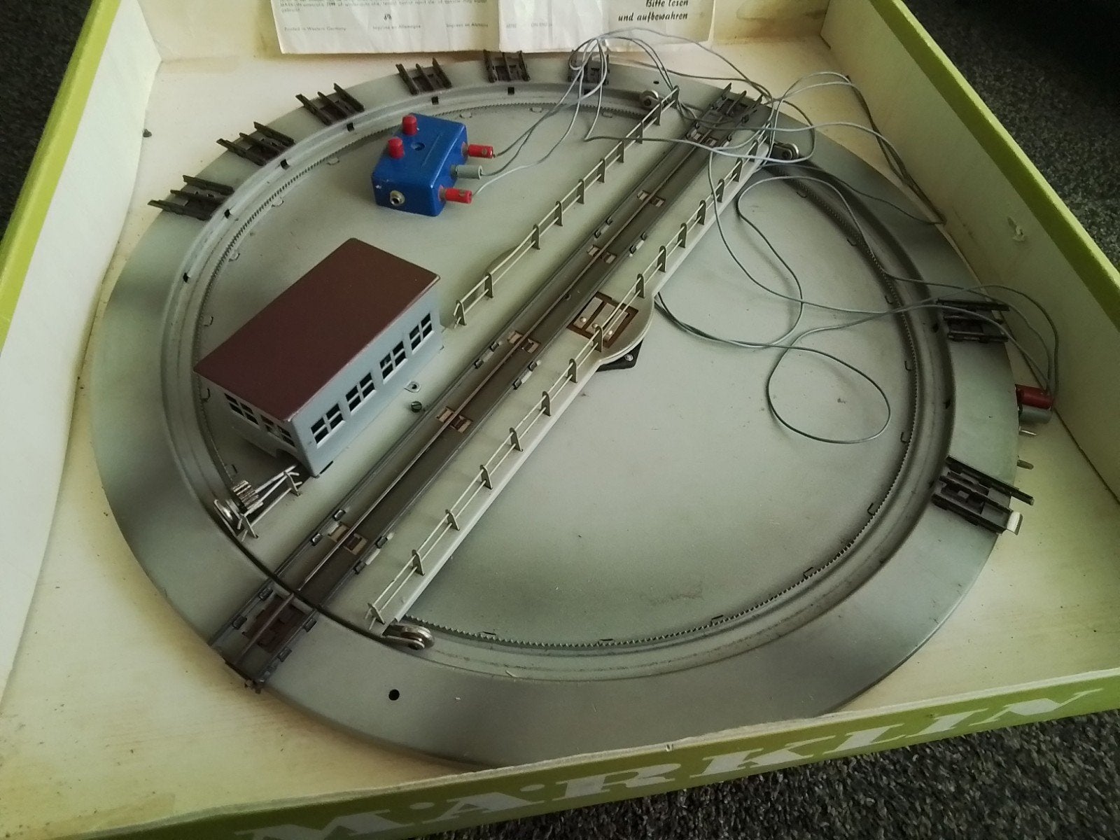 Märklin HO Draaischijf 7186 met huisje en bediening, Hobby en Vrije tijd, Wisselstroom, Gebruikt, Overige typen, Ophalen of Verzenden