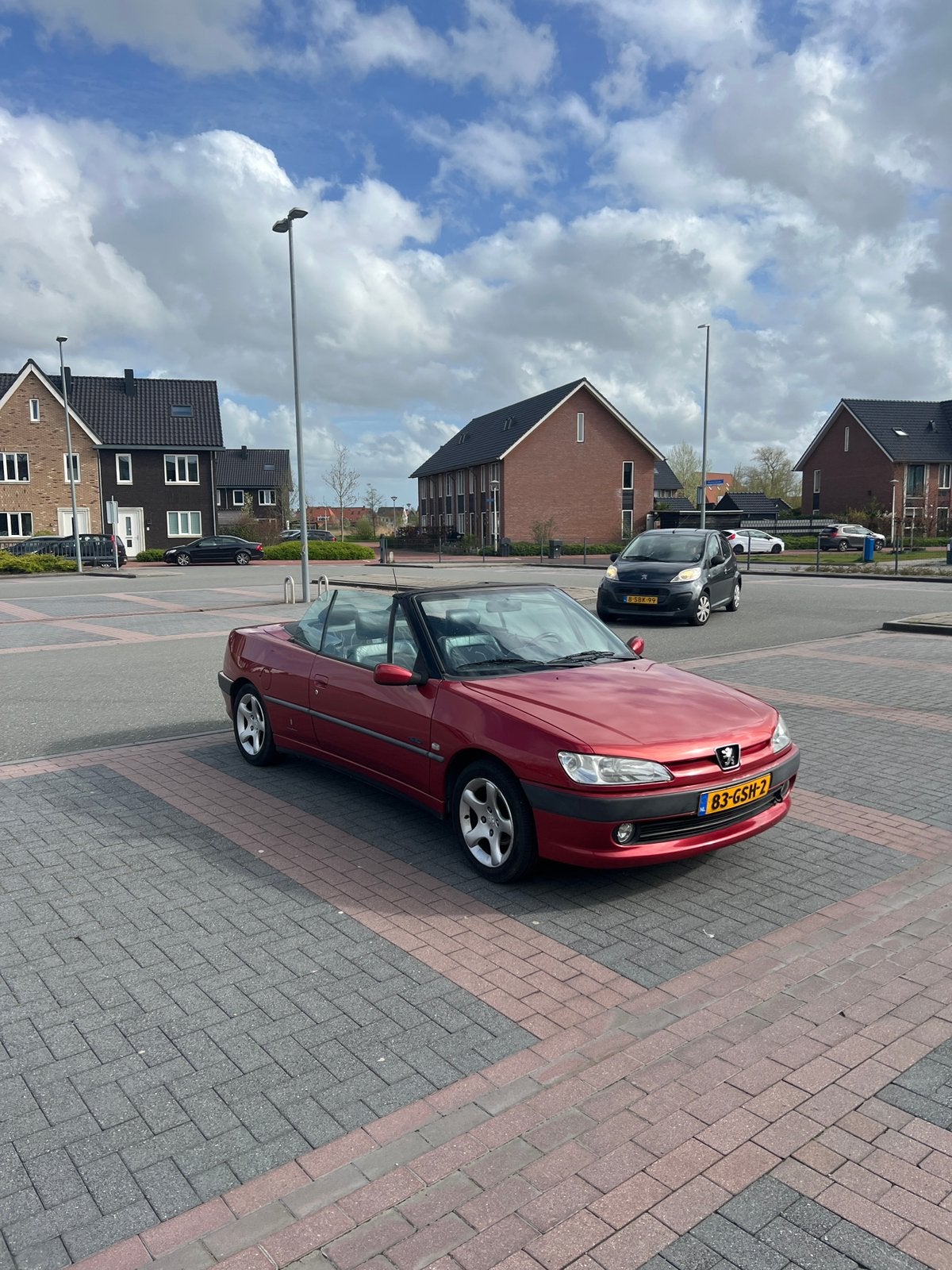 Peugeot 306 1.6 Cabriolet 2000 Rood, Auto's, Peugeot, Voorwielaandrijving, 4 cilinders, Cabriolet, 4 stoelen