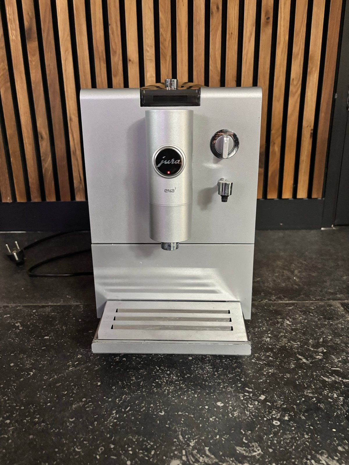 Jura ENA 7 Koffiebonen Apparaat - Zilver, Witgoed en Apparatuur, Koffiezetapparaten, Ophalen, Afneembaar waterreservoir, Gebruikt