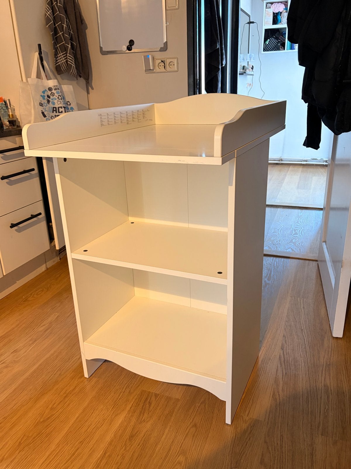 IKEA commode / verschoontafel – Wit, Kinderen en Baby's, Ophalen, 50 tot 70 cm, Zo goed als nieuw, 75 tot 100 cm