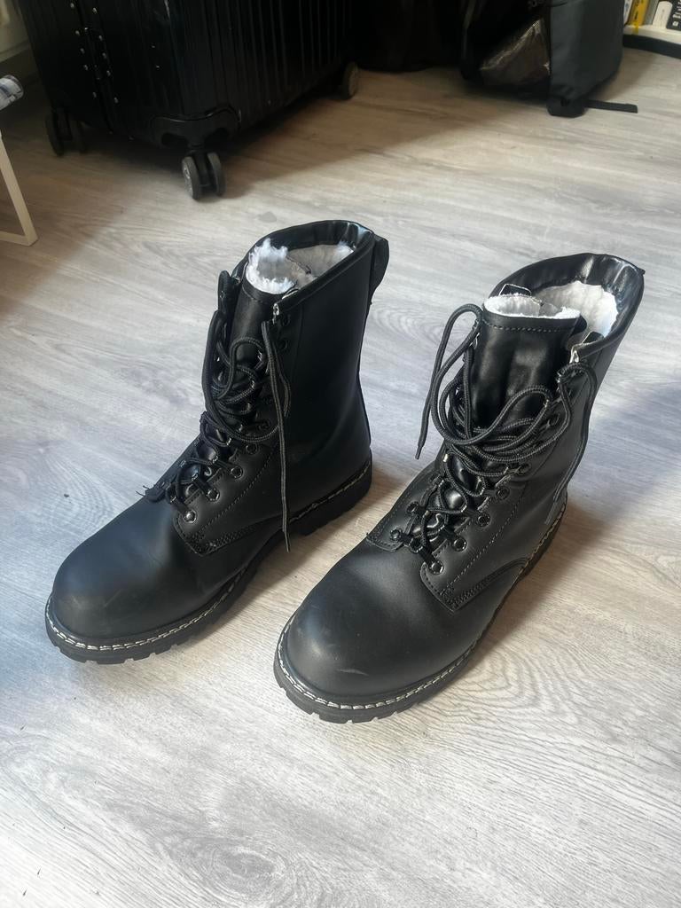Zwarte Leger Laarzen / Kisten - Maat 44/45, Ophalen of Verzenden, Gedragen, Zwart, Boots