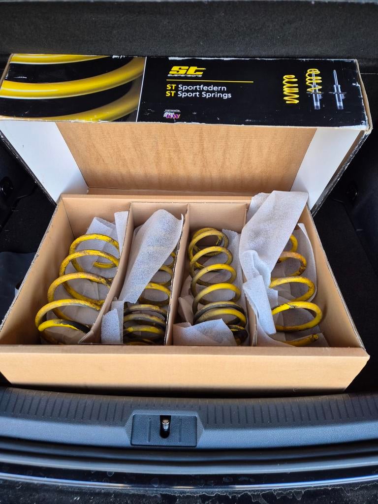 ST Suspensions 30mm Veren voor VW Golf VII - Gebruikt, Auto-onderdelen, Ophalen, Gebruikt, Volkswagen