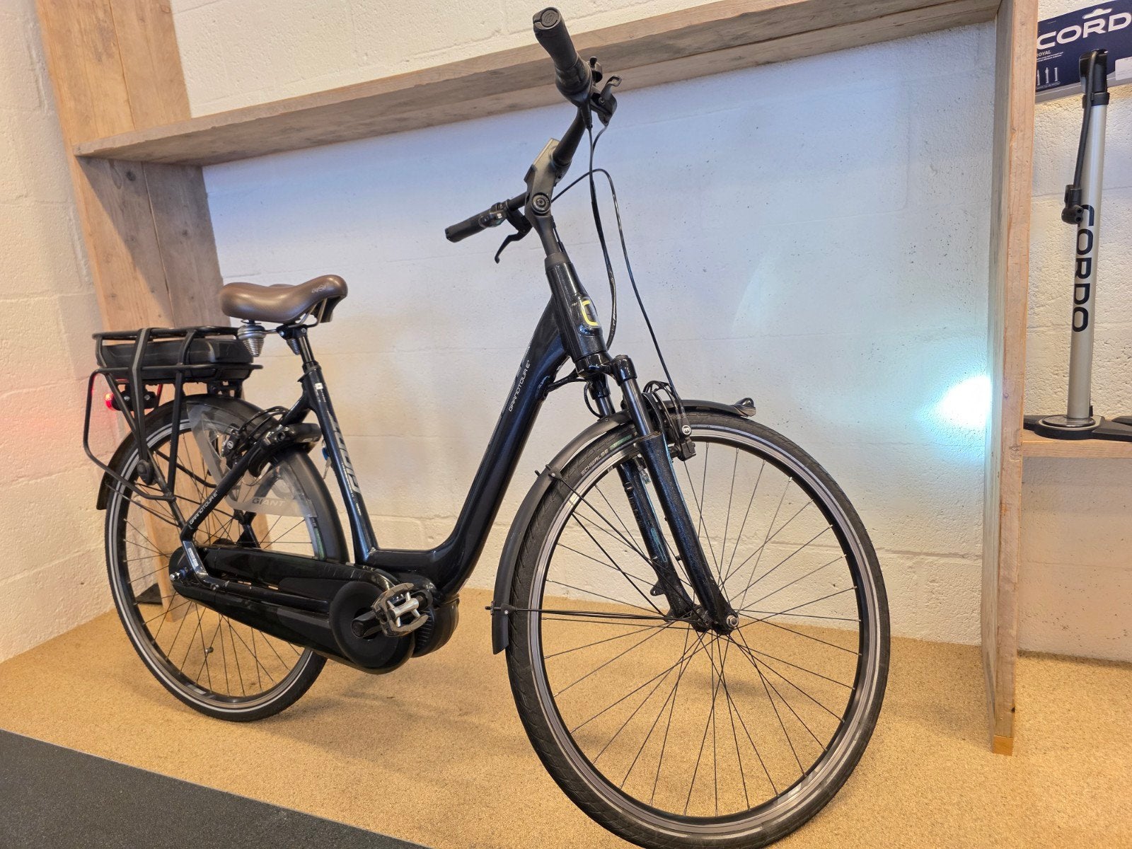 Giant Grandtour E+, Ophalen, Gebruikt, Giant, 51 tot 55 cm