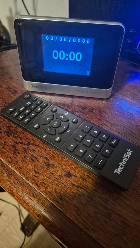 Technisat DigitRadio 10 IR DAB+ Internetradio, Ophalen of Verzenden, Zo goed als nieuw, Radio