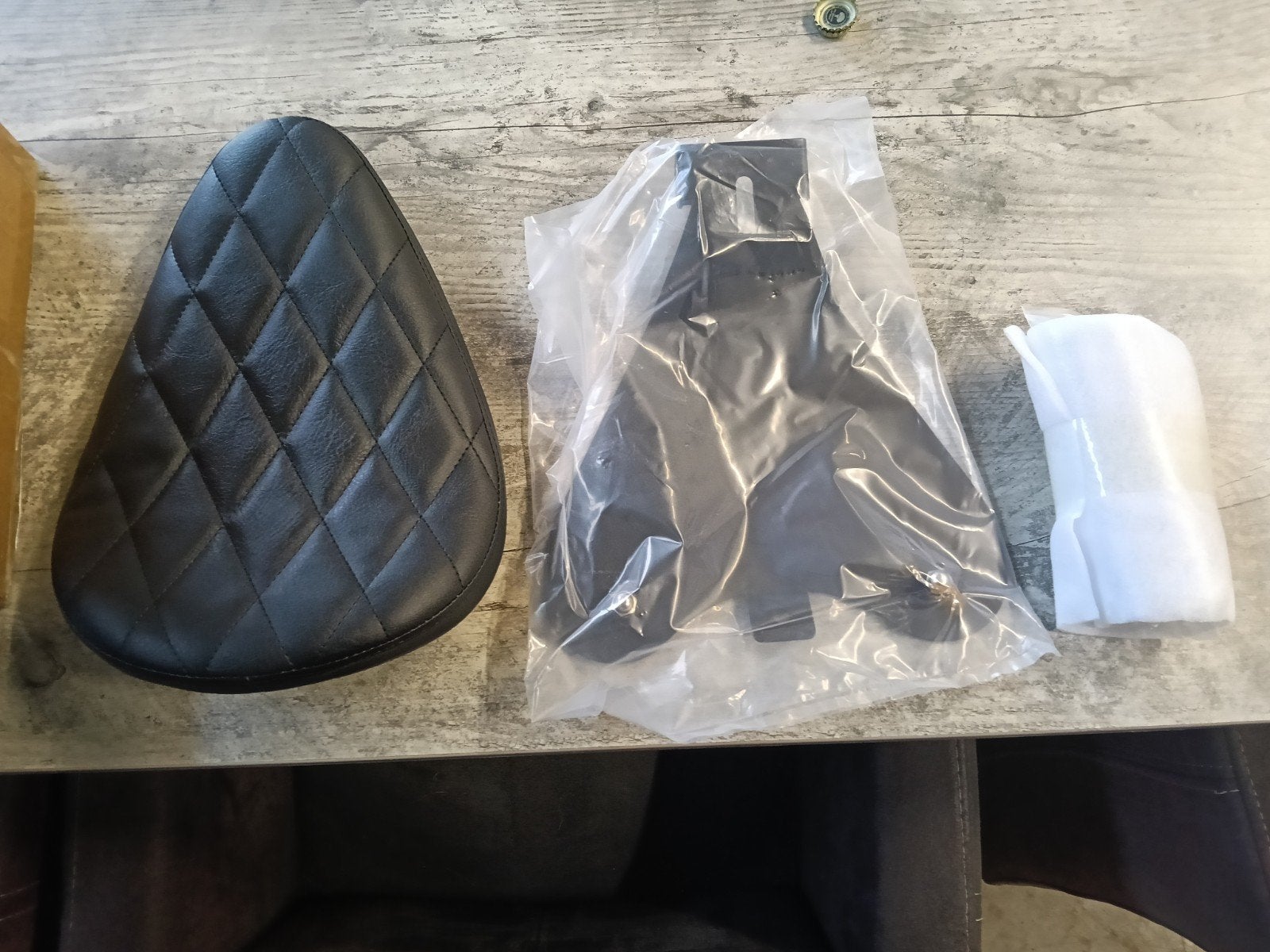 Bobber zadel inclusief montage, Motoren, Ophalen, Nieuw