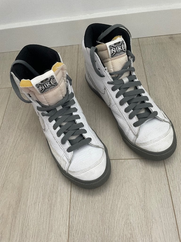 Nike schoenen kind, Ophalen, Sportschoenen, Zo goed als nieuw, Nike