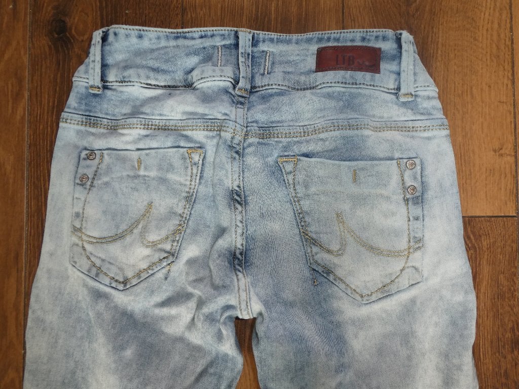 LTB Molly, Super Slim spijkerbroek maat 28-32, Blauw, Ophalen of Verzenden, Zo goed als nieuw, LTB
