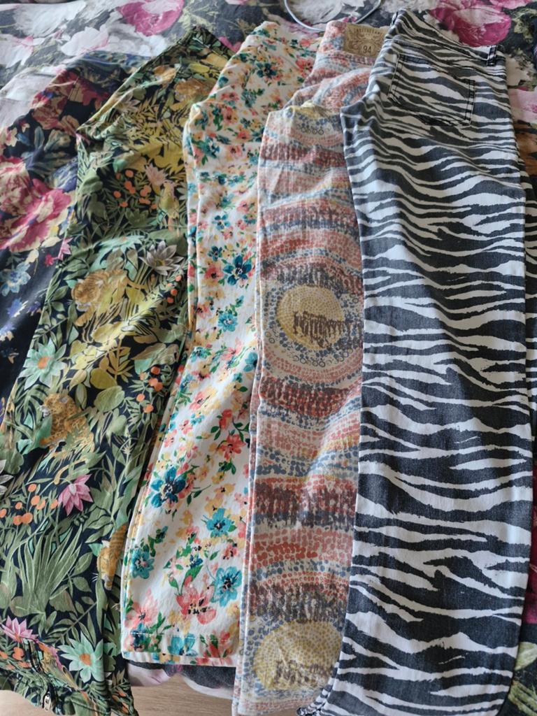 Verschillende gekleurde broeken maat S, Kleding | Dames, Overige kleuren, Zo goed als nieuw, Lang, Ophalen