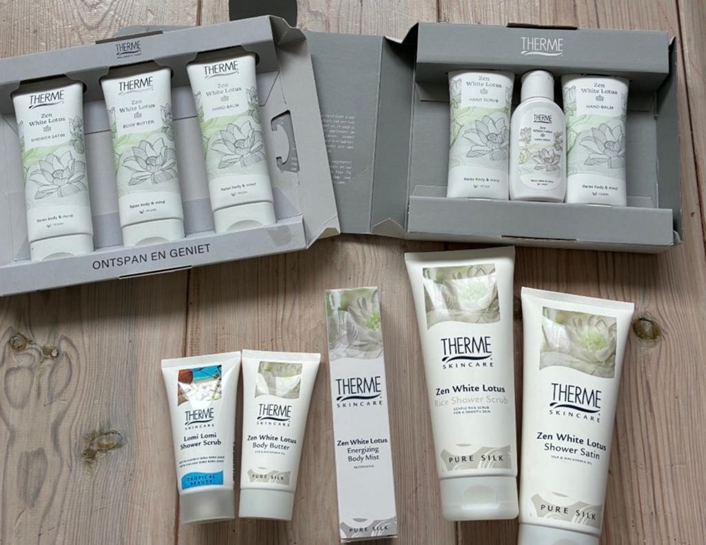 Therme Skincare White Lotus & Lomi Lomi - Nieuw & Ongebruikt, Ophalen of Verzenden, Nieuw, Bad & Douche
