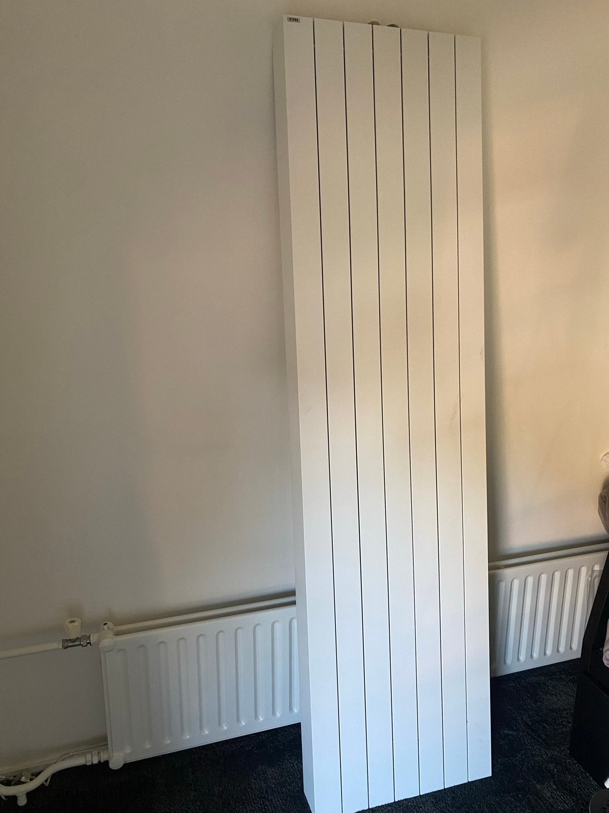 Verticale radiator - koppeling bovenop moet vervangen, Ophalen, Gebruikt, Radiator, Minder dan 60 cm