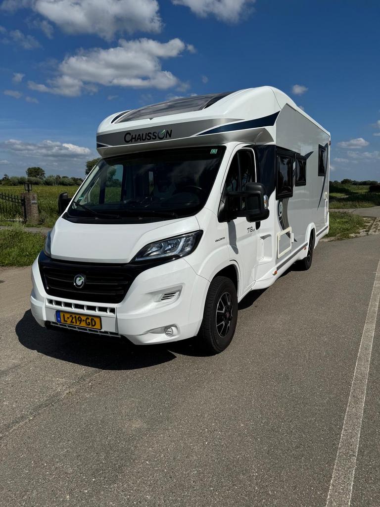 Chausson 718 XLB Half-integraal Camper - Luxe & Ruim, Ringverwarming, Luifel, Fiat, Chausson