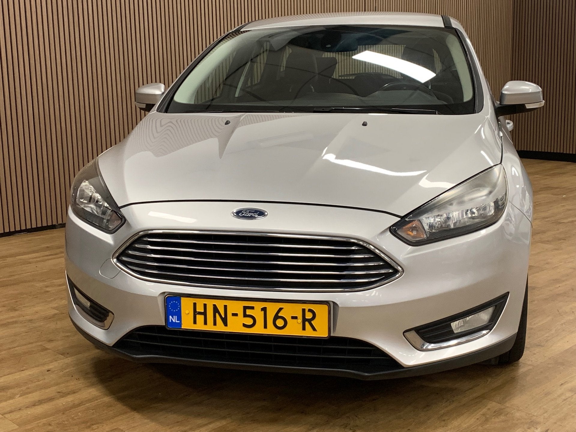 Ford Focus Wagon 1.0 Titanium Edition|139000KM|Navigatie|Cli, Gebruikt, Automatische klimaatregeling, Handgeschakeld, 1216 kg
