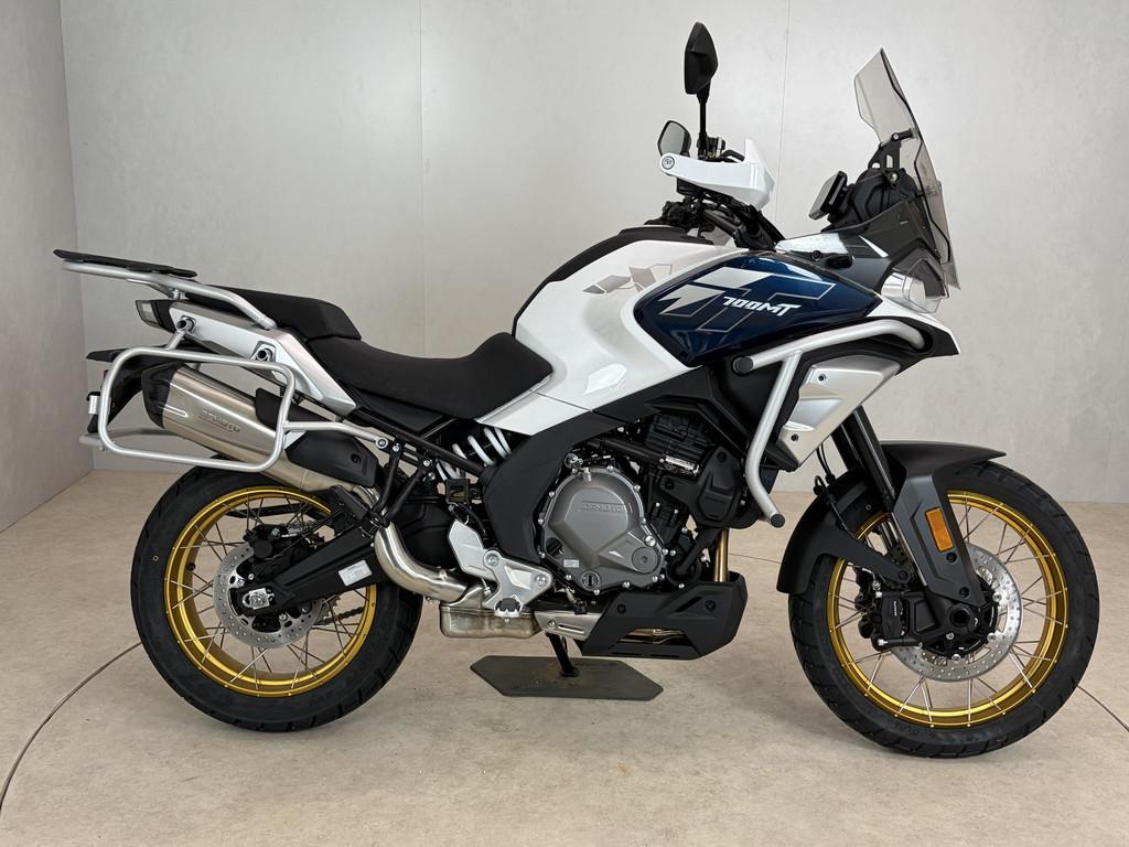 CFMOTO 700MT ADV (bj 2026), Motoren, Meer dan 35 kW, Toermotor, Contact@bwimport.be, Bedrijf