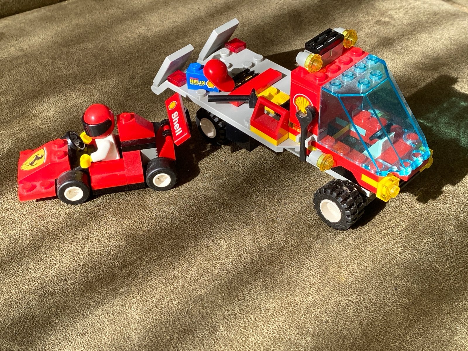 Lego Shell Ferrari Racewagen met Transporter (set 1253), Ophalen of Verzenden, Zo goed als nieuw