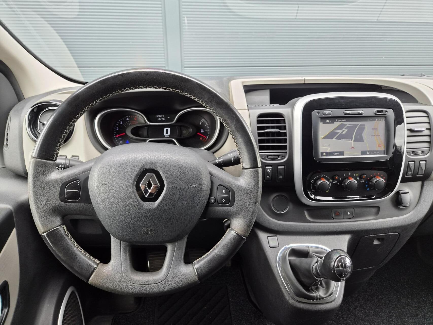 Renault Trafic 1.6 dCi T29 L2H1 Airco Cruise Navi 125pk, Auto's, 125 pk, Gebruikt, 4 cilinders, 2000 kg
