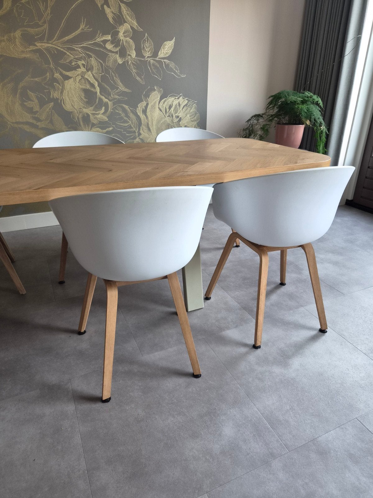 4 HAY About A Chair AAC22 wit met houten onderstel, Gebruikt, Modern Scandinavisch Design, Ophalen, Hout