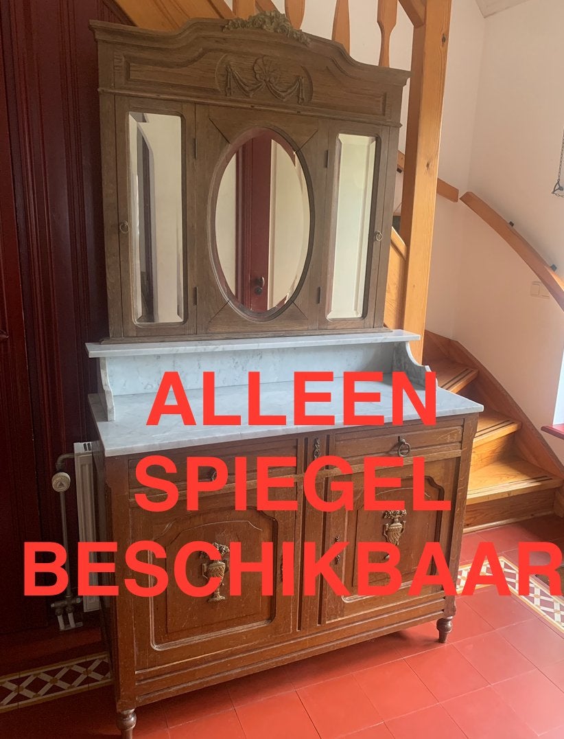 Antieke spiegel met houtsnijwerk, past op dressoir, Huis en Inrichting, Ophalen, Gebruikt