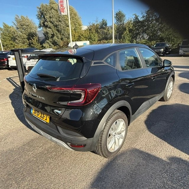 Renault Captur 1.6 E-Tech plug-in hybrid 160 iconic, Auto's, 77 km/l, Gebruikt, 4 cilinders, Zwart