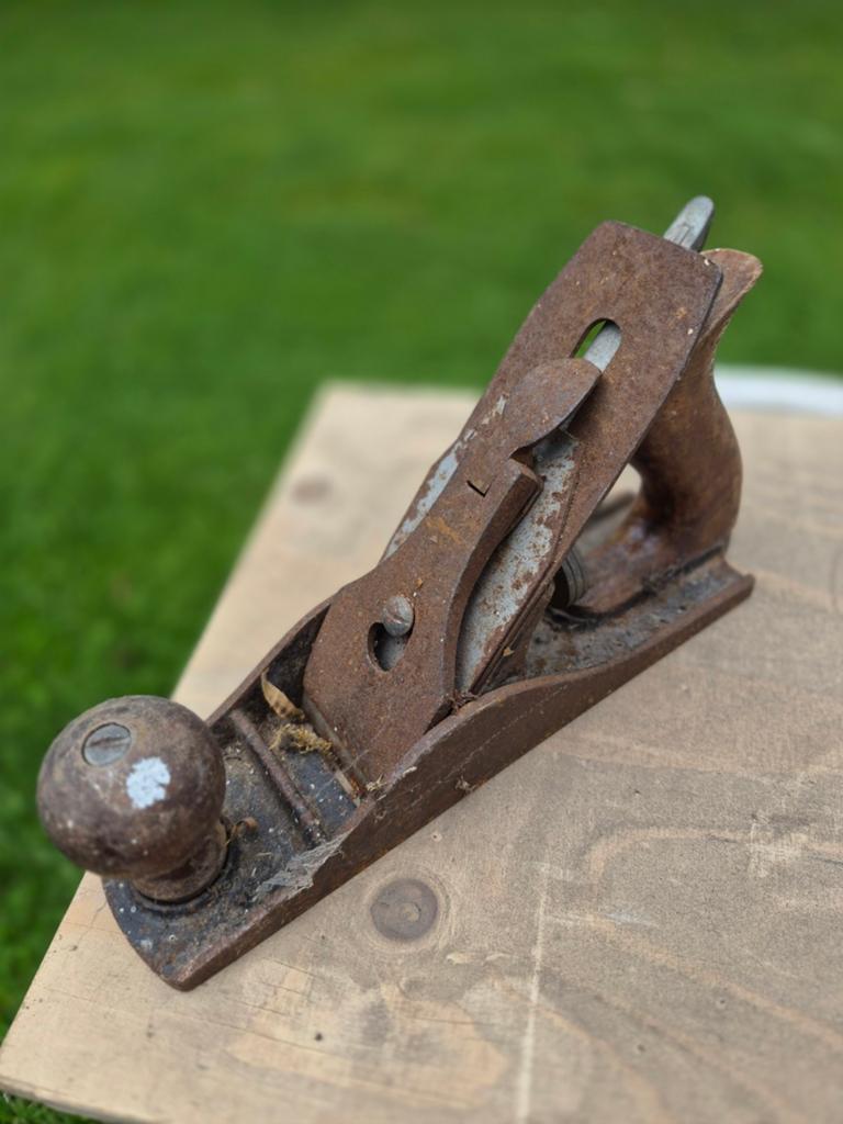 Antieke stalen schaaf / bankschaaf (restauratieproject / Sta, Antiek en Kunst, Antiek | Gereedschap en Instrumenten, Ophalen of Verzenden
