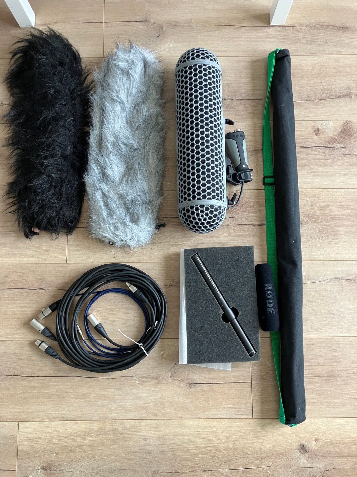 Rode microfoon - blimp - kat en hengel, Muziek en Instrumenten, Ophalen of Verzenden, Zo goed als nieuw, Overige typen