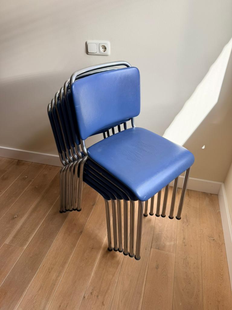 Gispen TU Delft stoelen - Uniek genummerd, Huis en Inrichting, Stoelen, Gebruikt, Vijf, Zes of meer stoelen, Metaal, Blauw, Ophalen