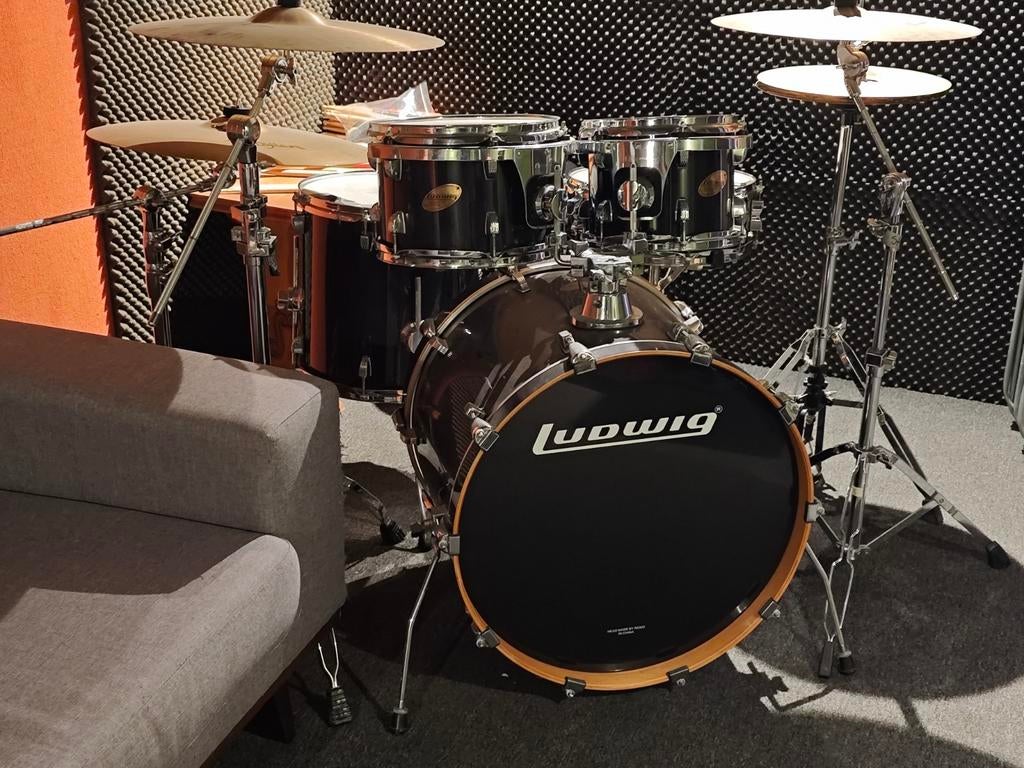 Ludwig Accent CS Custom Elite zwart met Zildjian bekkens, Muziek en Instrumenten, Drumstellen en Slagwerk, Ophalen, Gebruikt, Ludwig