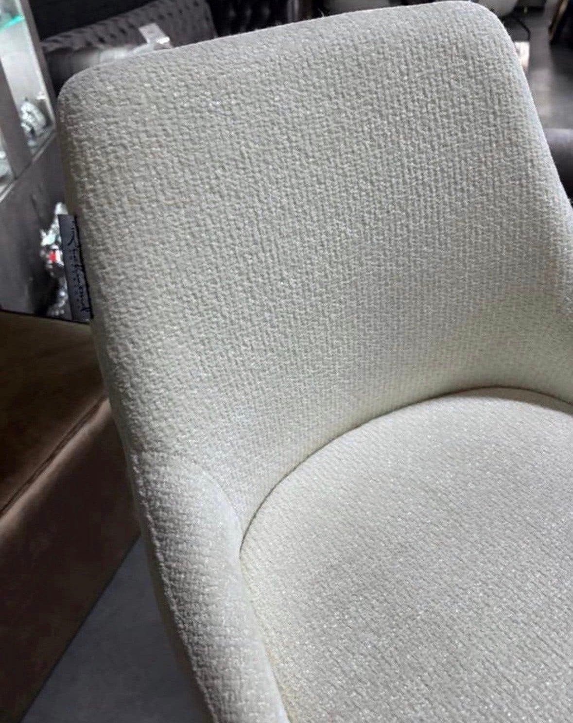Richmond Interiors Brooke barkrukken (2 stuks) - Showroomopr, Huis en Inrichting, Ophalen, Met voetsteun, Zo goed als nieuw, 90 cm of meer