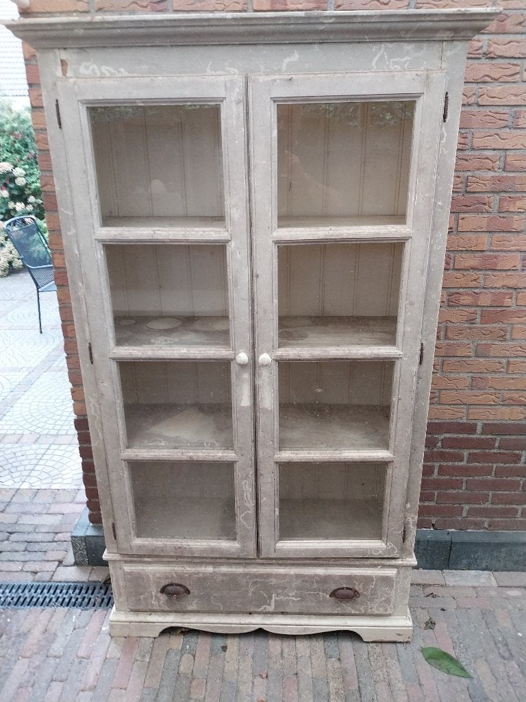 Opknap vitrine kast, Huis en Inrichting, Ophalen, Gebruikt, Met lade(s), Oude stijl
