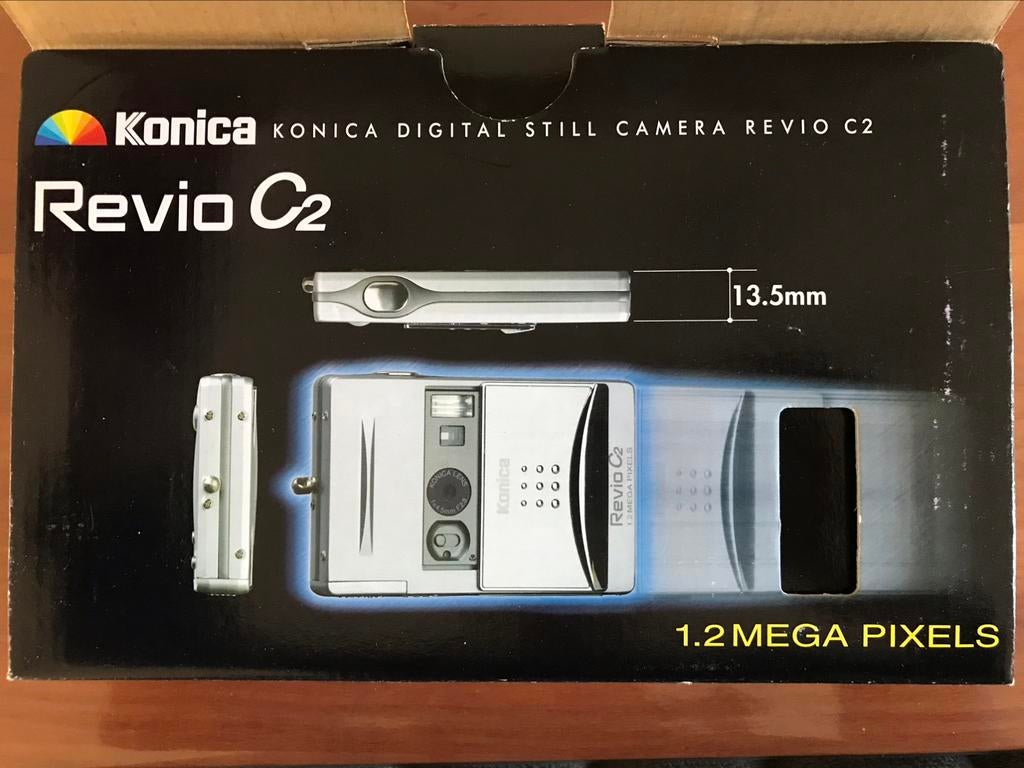 Konica Revio C2 Silver digitale camera creditcard formaat, Konica, Compact, Ophalen of Verzenden, Zo goed als nieuw
