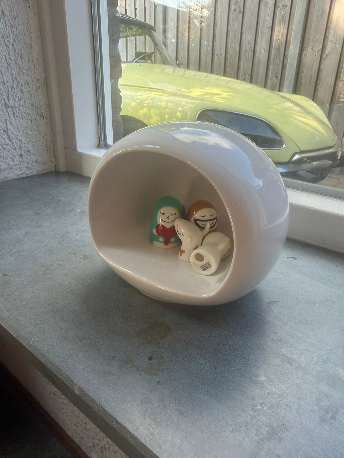 Keramische decoratie kerststal met beeldjes, Ophalen, Zo goed als nieuw, Modern, Wit