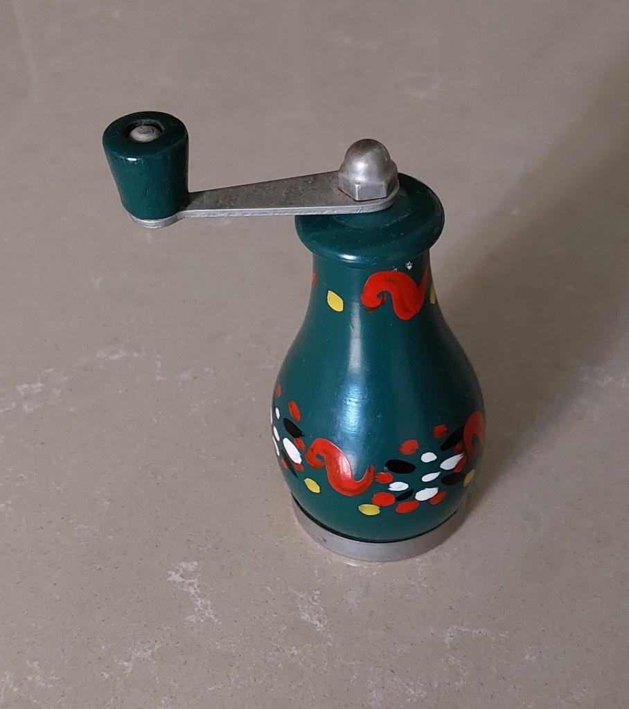 Vintage Pede houten pepermolen beschilderd volkskunst stijl, Ophalen, Overige typen