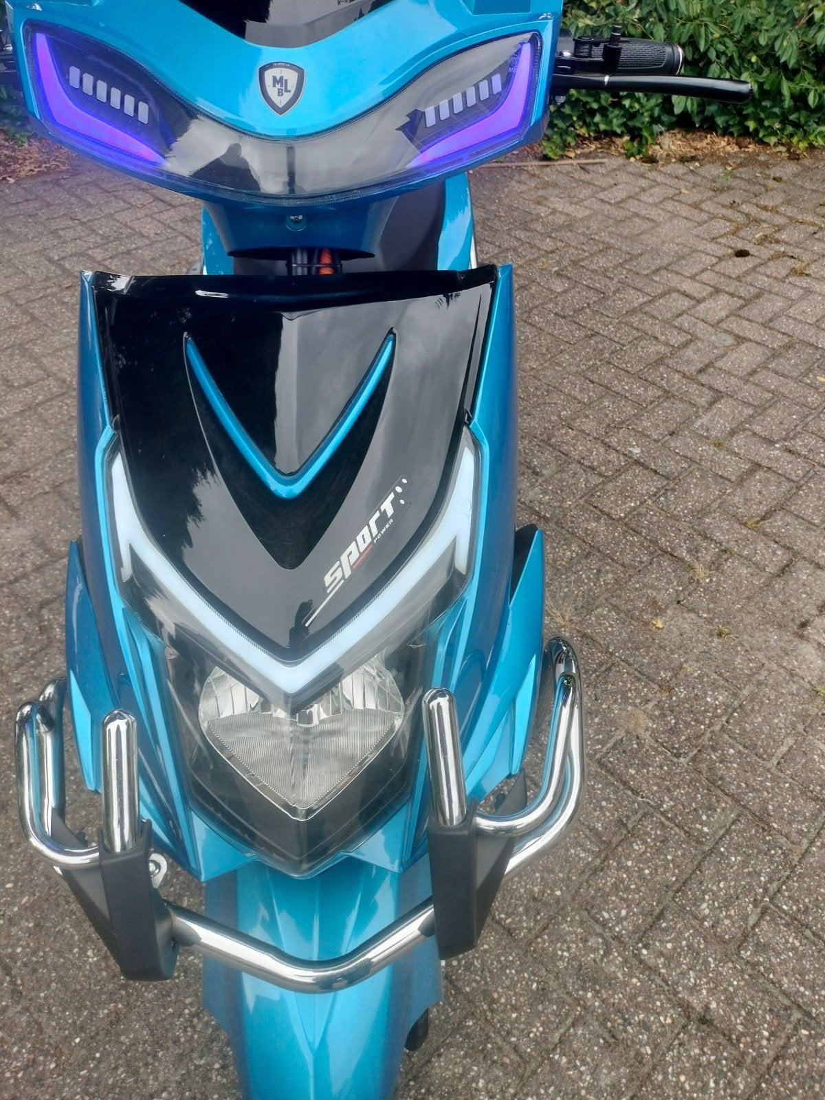 Scootmobiel, trimobila liberta, Ophalen, 46 km of meer, 16 km/u of meer