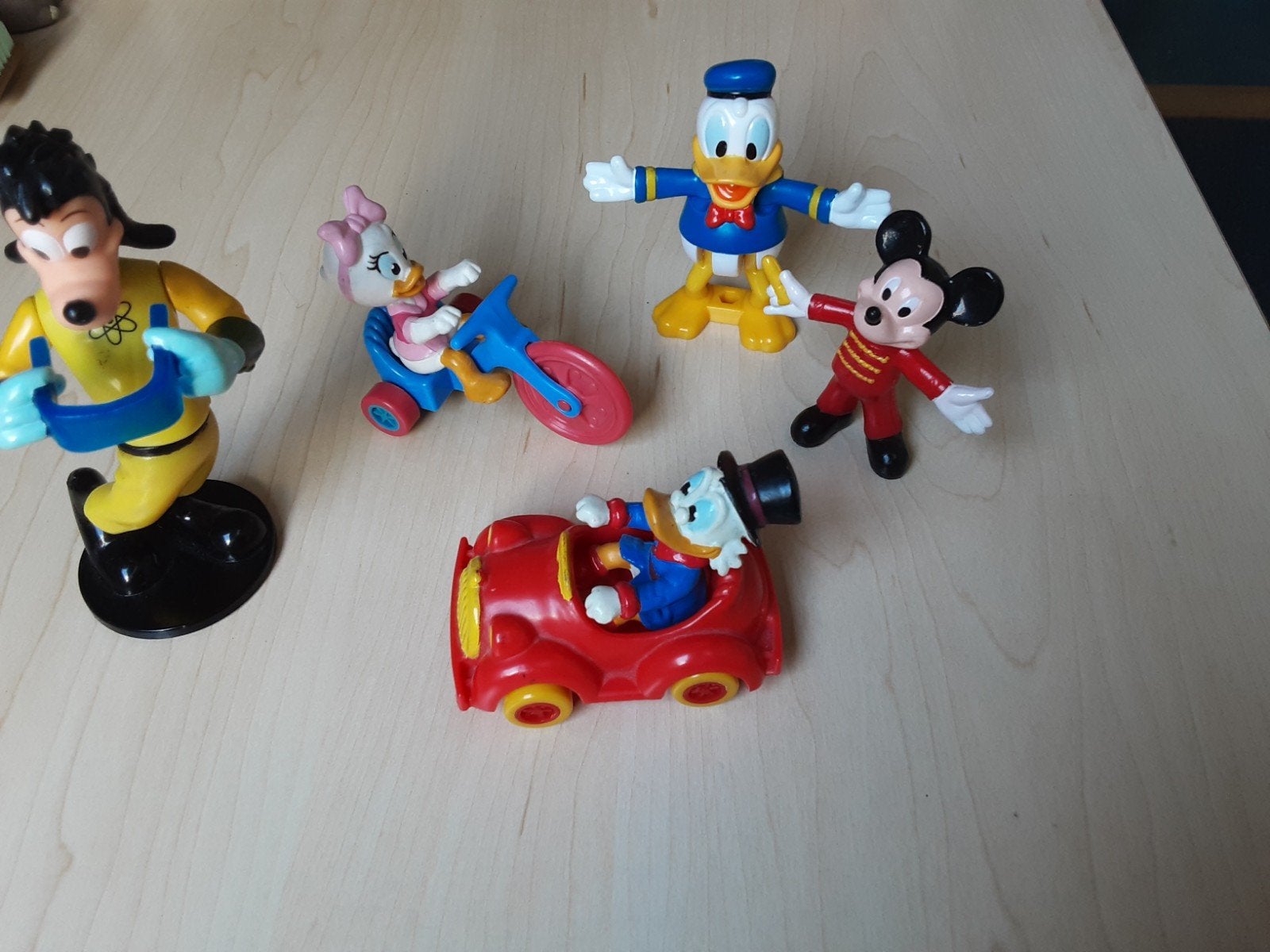 Walt Disney figuren set - Donald Duck etc., Verzamelen, Ophalen of Verzenden, Donald Duck, Gebruikt, Beeldje of Figuurtje