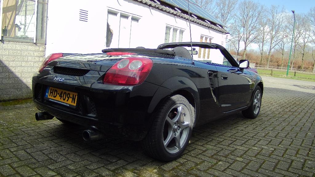 Toyota Mr2 Cabrio Facelift model zesbak, 4 cilinders, Metallic lak, Zwart, Handgeschakeld
