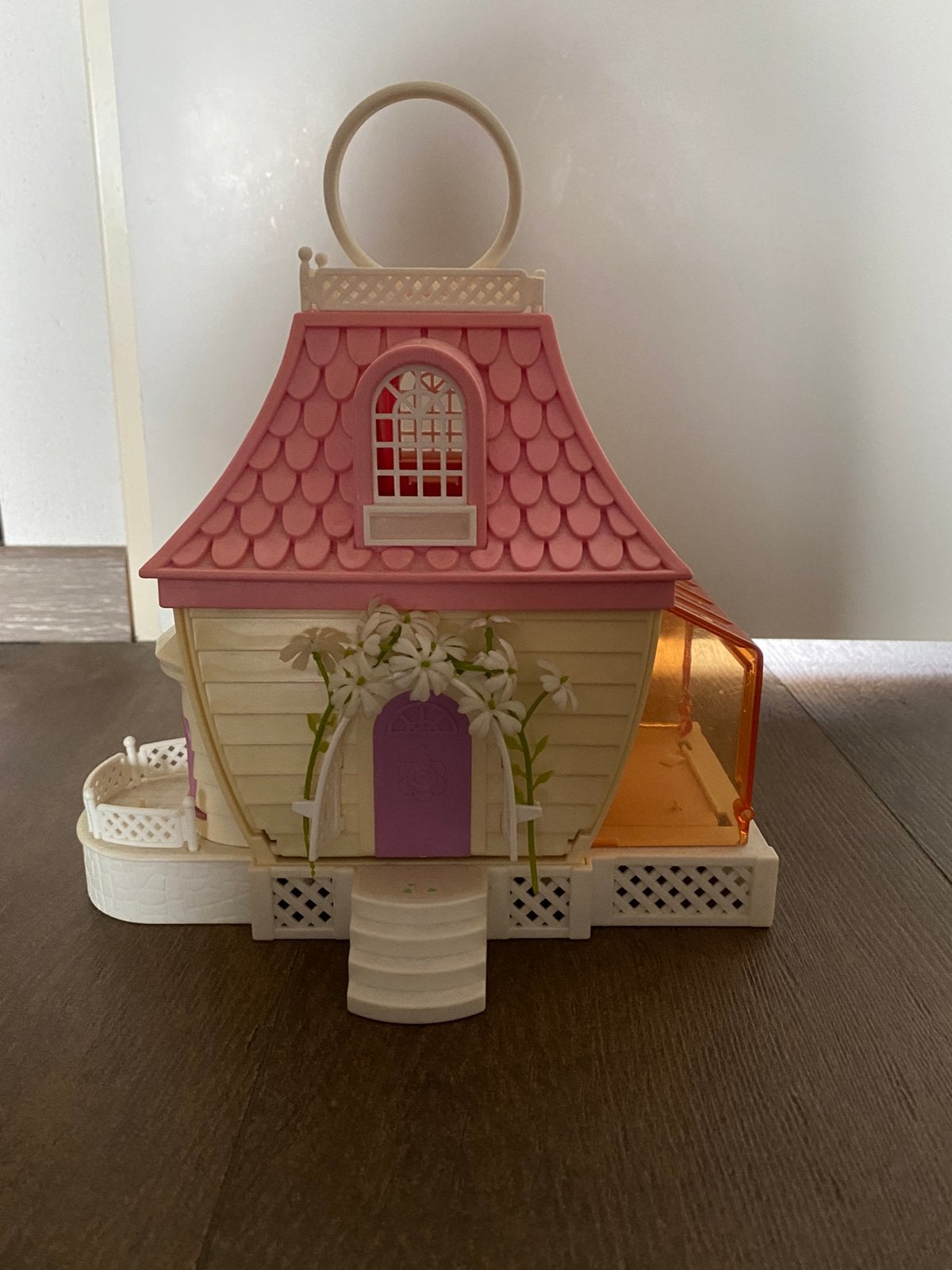 Dufty huis met accessoires, Verzamelen, Ophalen of Verzenden, Gebruikt, Poppenhuis