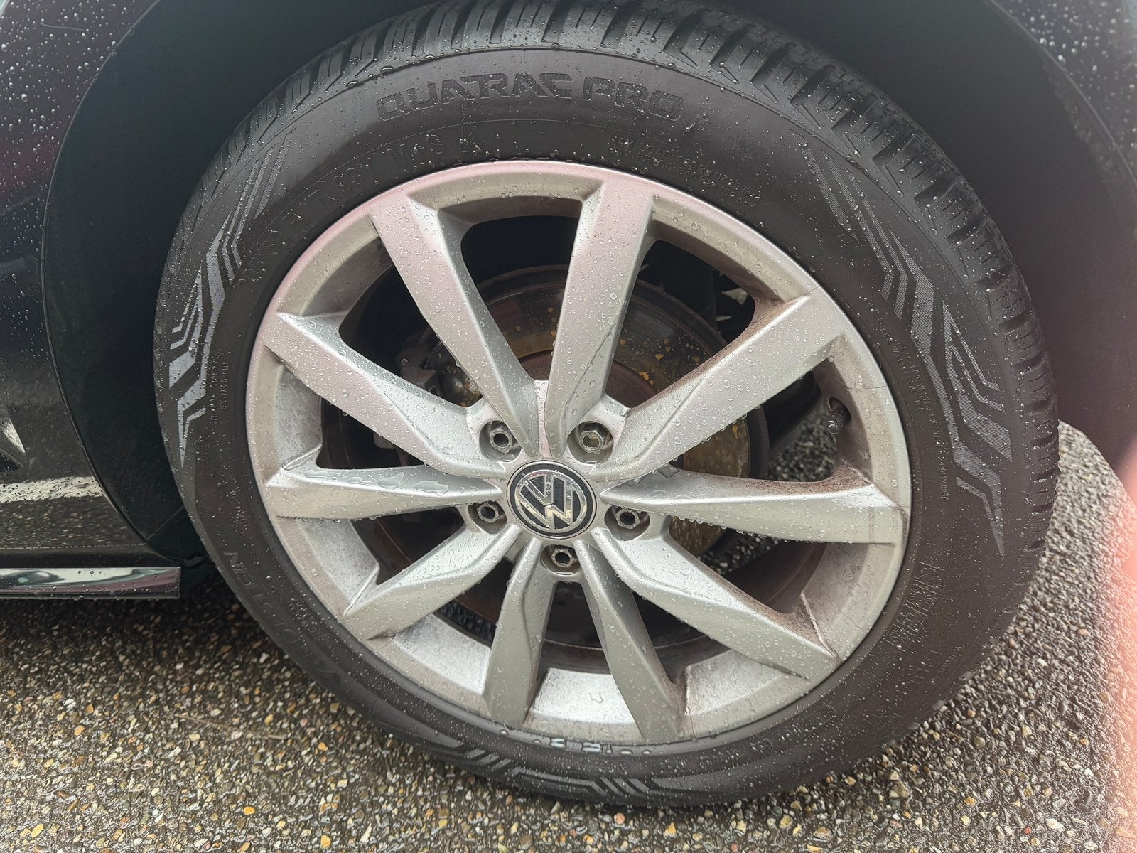 Orgi Volkswagen Dijon 17 inch velgen +Vredestein Quatrac Pro, Ophalen, Banden en Velgen, 17 inch, 205 mm