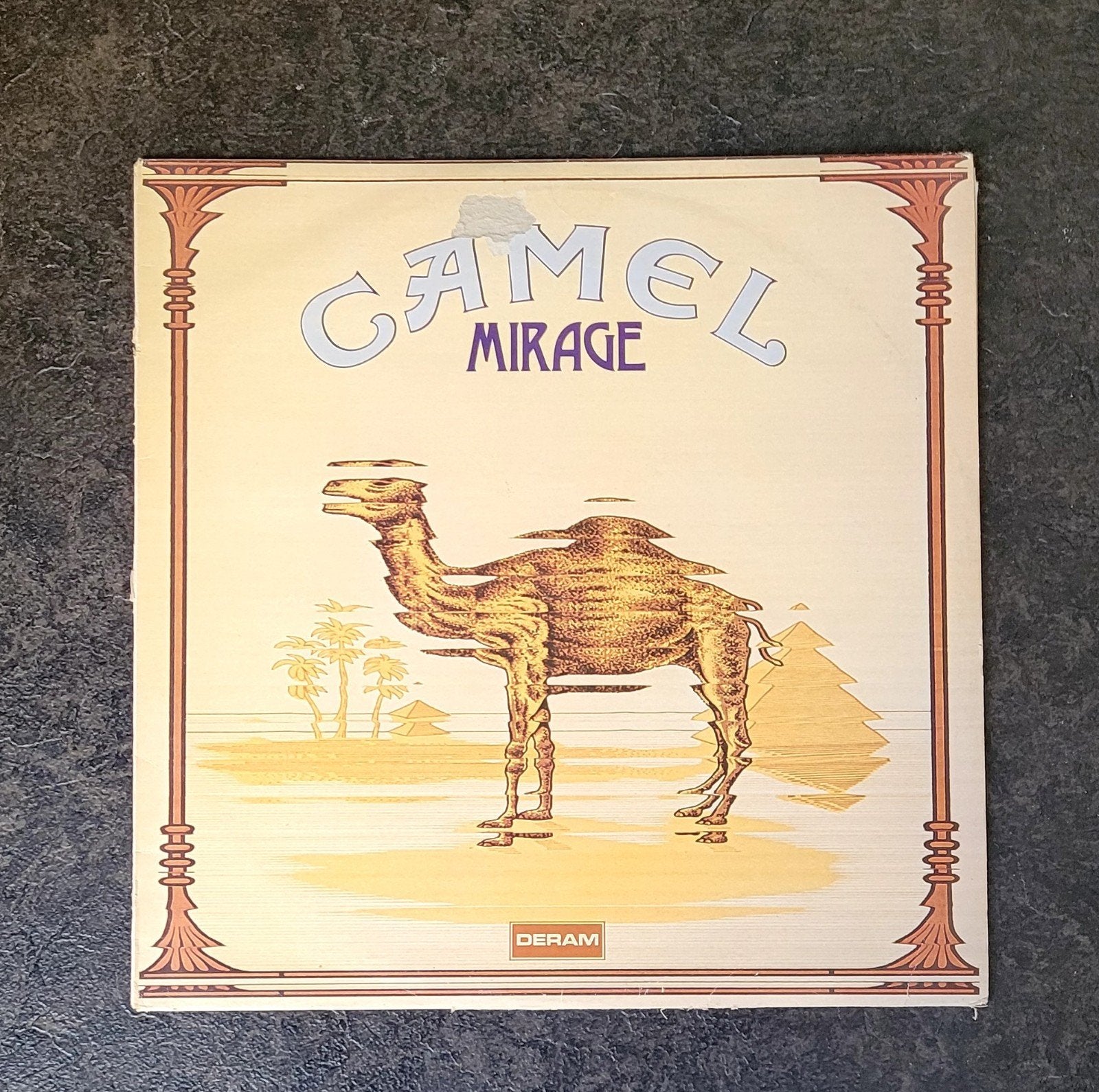 Camel, Ophalen of Verzenden