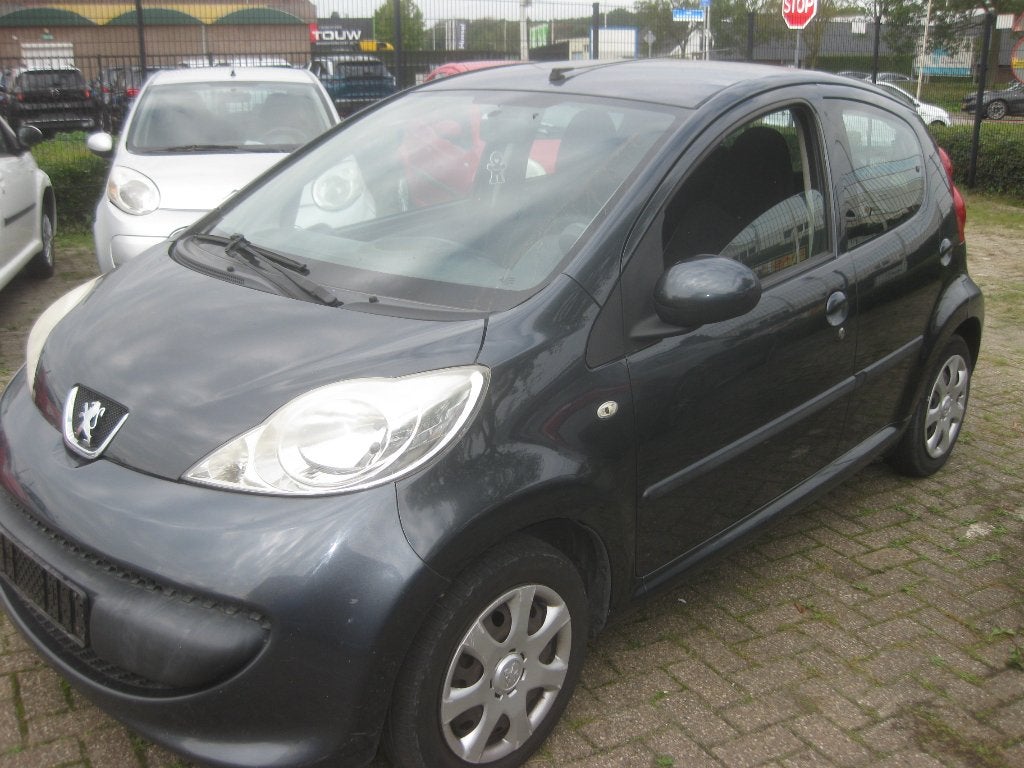 achter bumper, achterlicht , deur ,peugeot 107 of citroen c1, Ophalen of Verzenden, Citroën