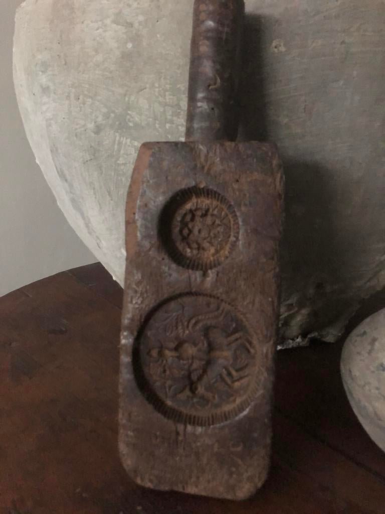 Oud deegplankje snijplank oosters sober sleets, Antiek en Kunst, Ophalen of Verzenden