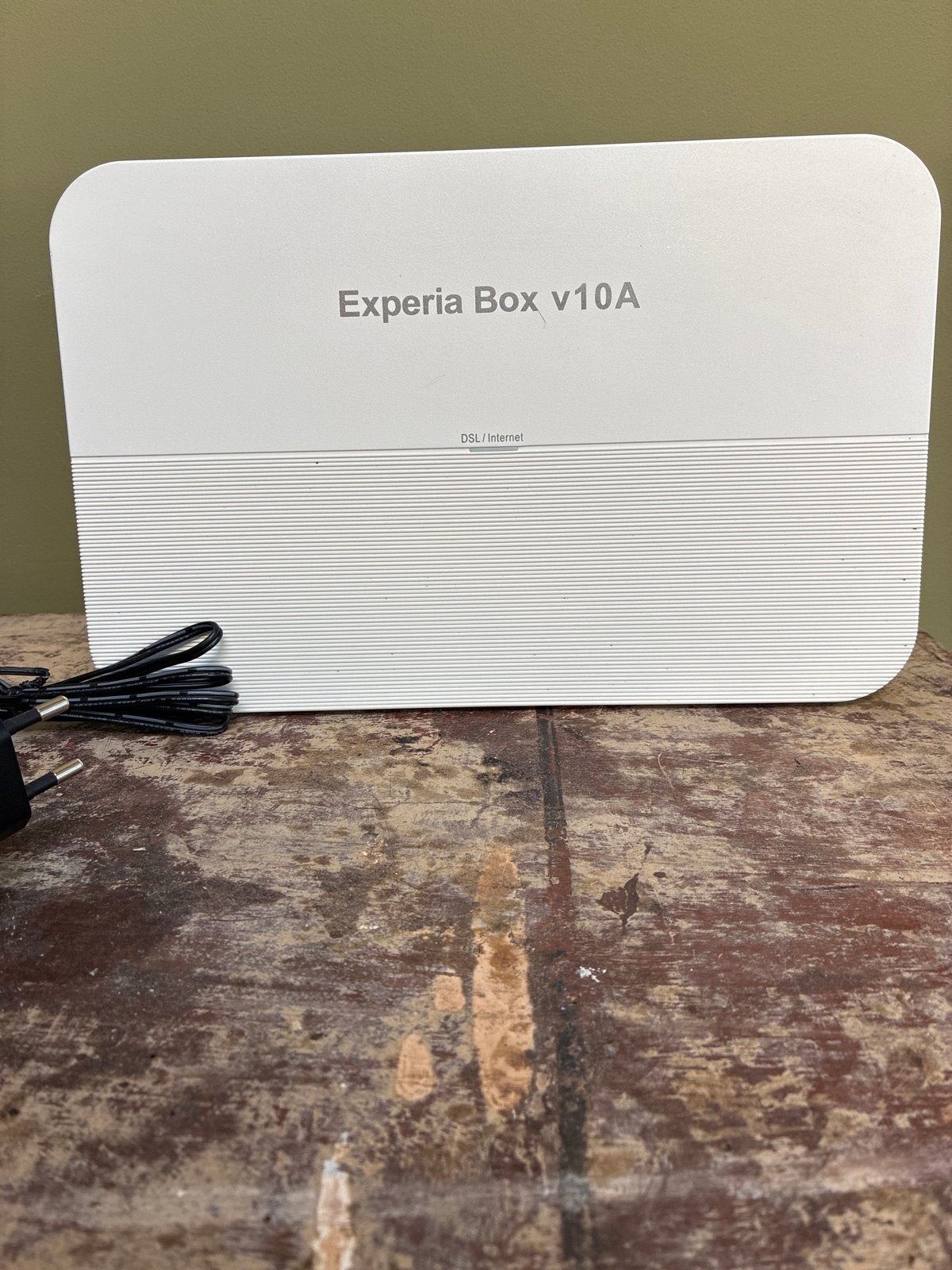KPN Experia Box v10A DSL/Internet Router, Computers en Software, Routers en Modems, Ophalen of Verzenden, Gebruikt, Router met modem