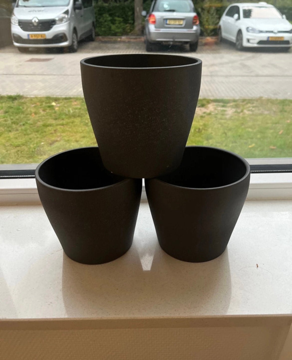 IKEA plantenpot 12 cm – zwart (3 stuks beschikbaar), Tuin en Terras, Ophalen, Rond, Binnen, Zo goed als nieuw